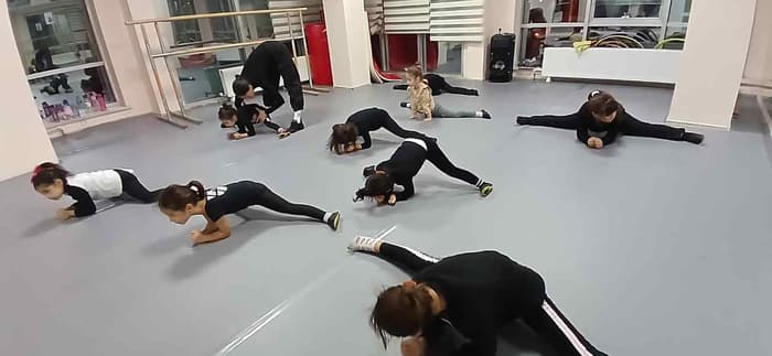 Demiurk Sanat Akademi Bale Kursu - 5. Fotoğraf