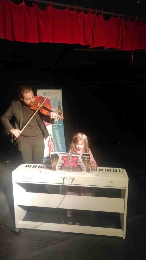 Demiurk Sanat Akademi Bale Kursu - 26. Fotoğraf Demiurk Sanat Akademi Bale Kursu - 26. Fotoğraf