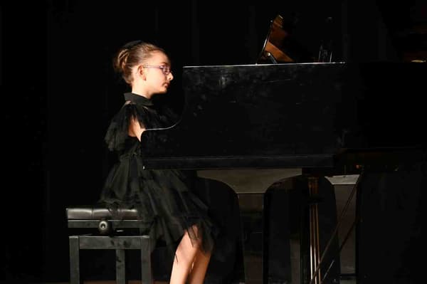 Lamia Dans ve Sanat Akademi - 7. Fotoğraf