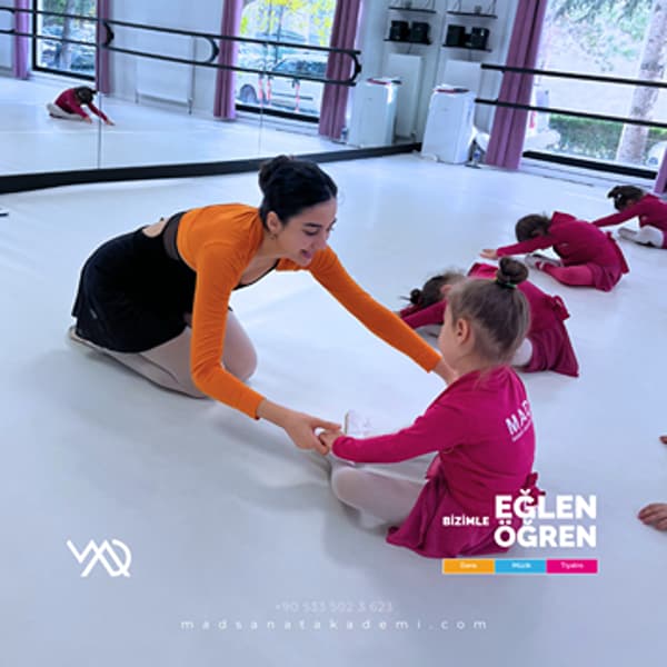 MAD Bale Okulu - 3. Fotoğraf MAD Bale Okulu - 3. Fotoğraf